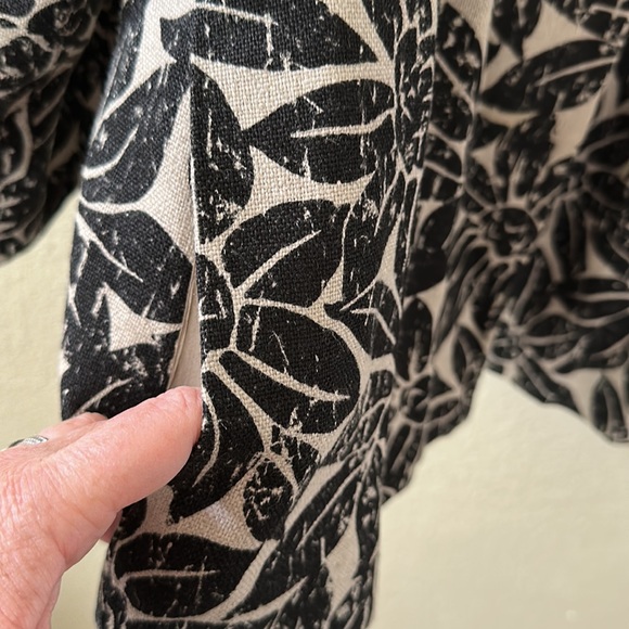 Michael Kors Black Floral Swing Jacket Size 1X - Picture 8 of 11